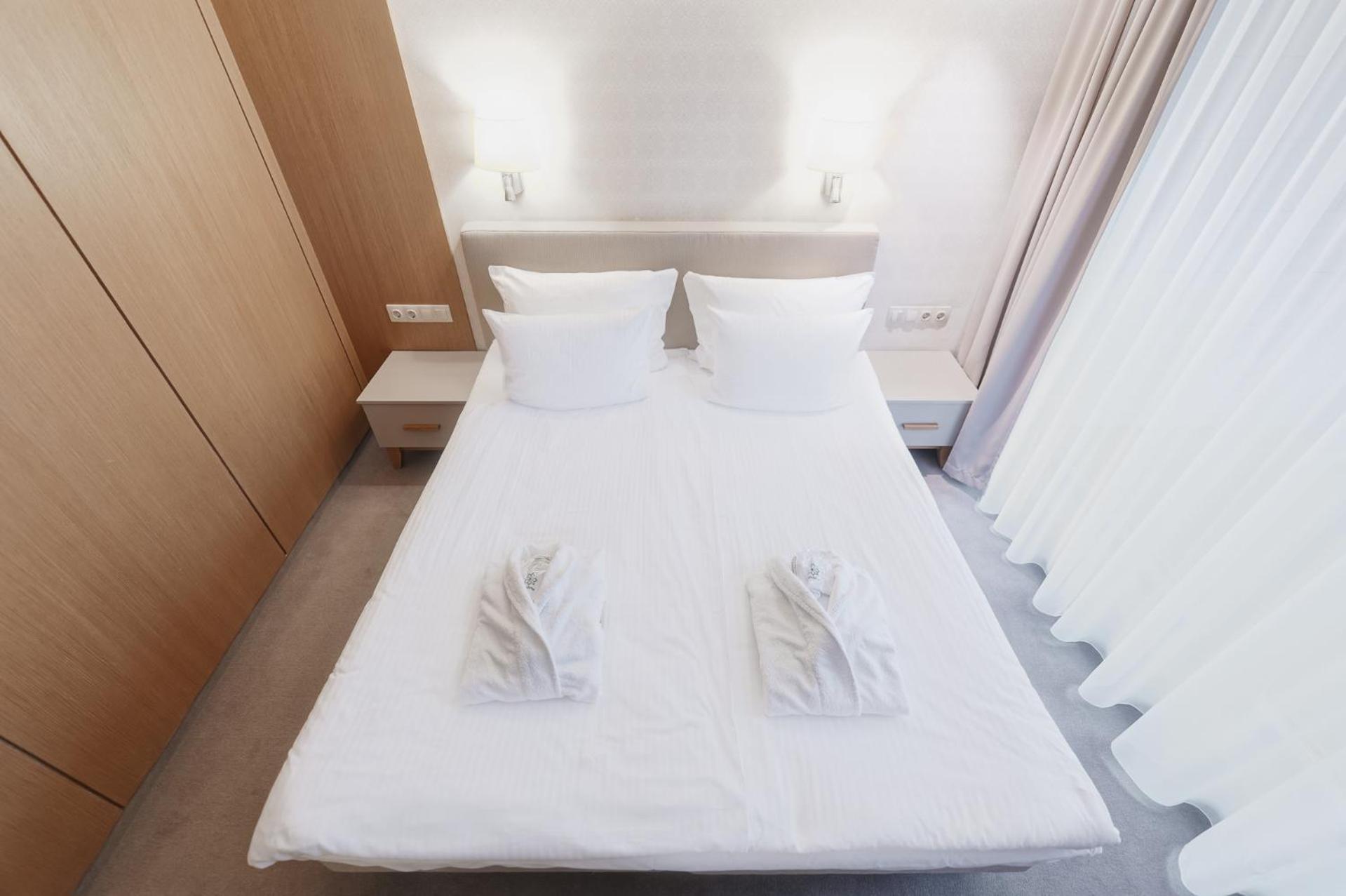 Studio Room with Spa Access
