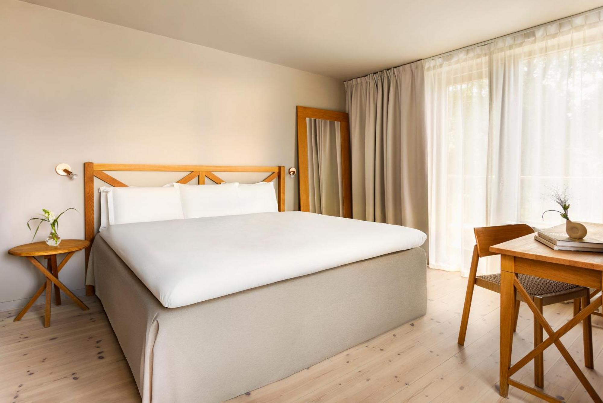 Superior Double or Twin Room Sea View