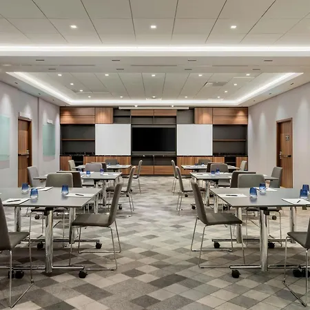 AC Hotel by Marriott Stockholm Ulriksdal-2