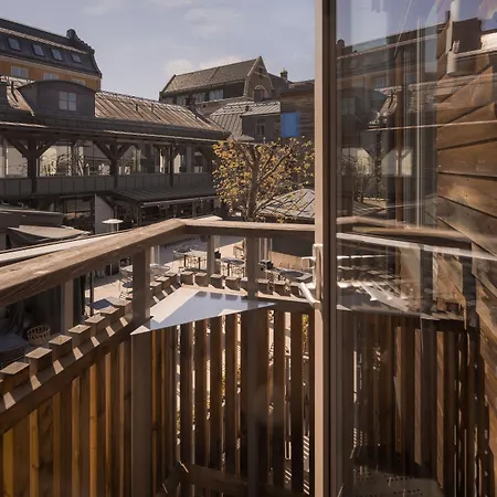 The Lamp Hotel & Spa-3